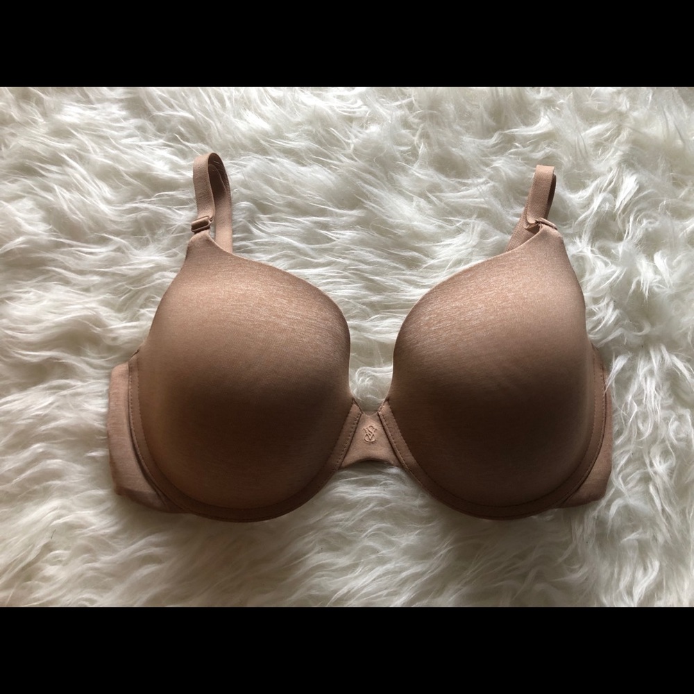 Victoria’s Secret Uplift Semi Demi Bra